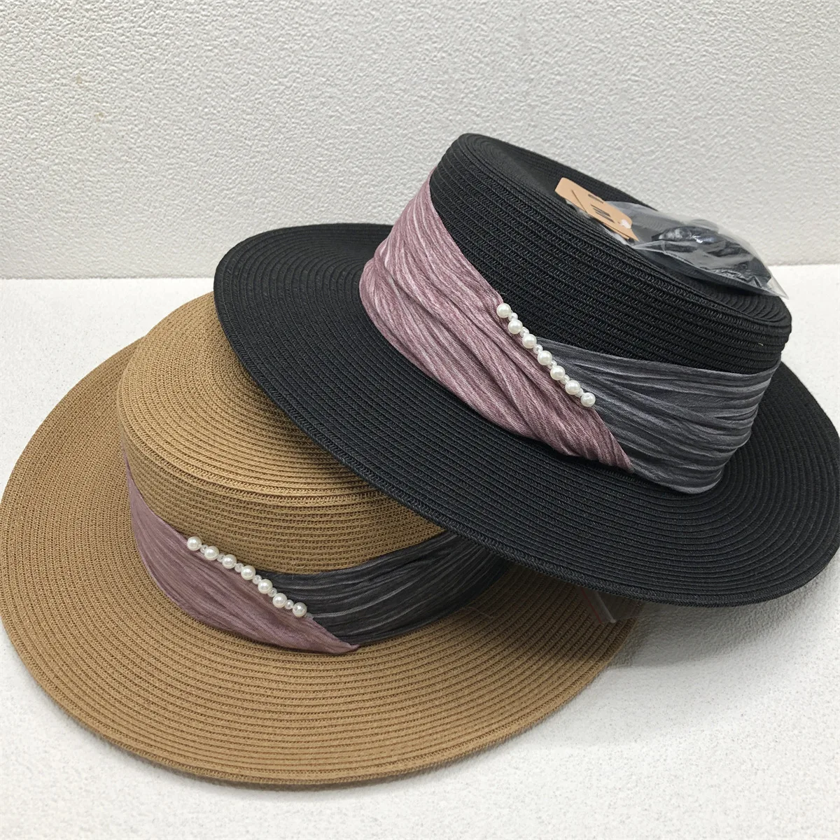Summer Flat Top Panama Raffia Women Straw Hat Pearl Ribbon Beach UV Elegant Women Straw Top Hat Street Shopping Women Sun Hat
Summer Flat Top Panama Raffia Women Straw Hat Pearl Ribbon Beach UV Elegant Women Straw Top Hat Street Shopping Women Sun Hat