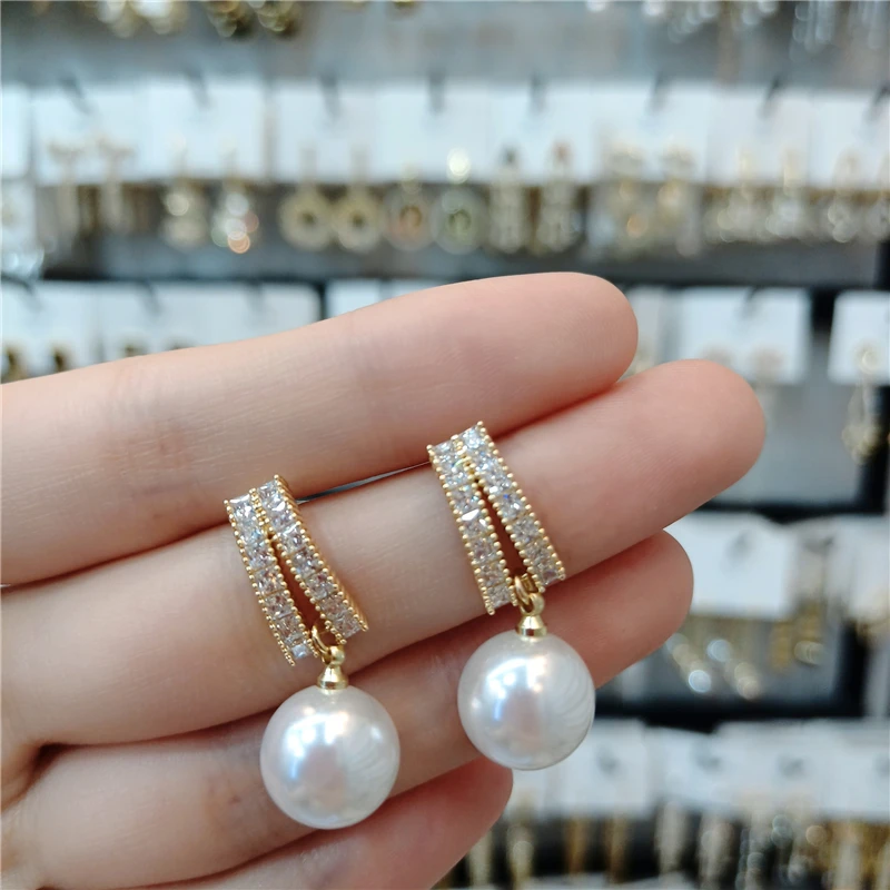 Korea Trendy Pearl Stud Earrings Diamond Inlaid Japanese Style Sweet Simple Earrings Fashion Small Cute Simple Earrings
Korea Trendy Pearl Stud Earrings Diamond Inlaid Japanese Style Sweet Simple Earrings Fashion Small Cute Simple Earrings