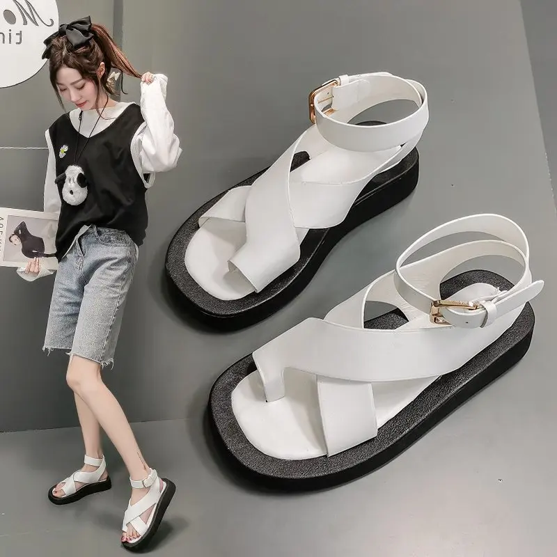 2022 New Sandals Women PU Leather Summer New Clip Toe Roman Sandals Fashion Daily Ladies Roman Women Shoes Muffin Sandals
2022 New Sandals Women PU Leather Summer New Clip Toe Roman Sandals Fashion Daily Ladies Roman Women Shoes Muffin Sandals