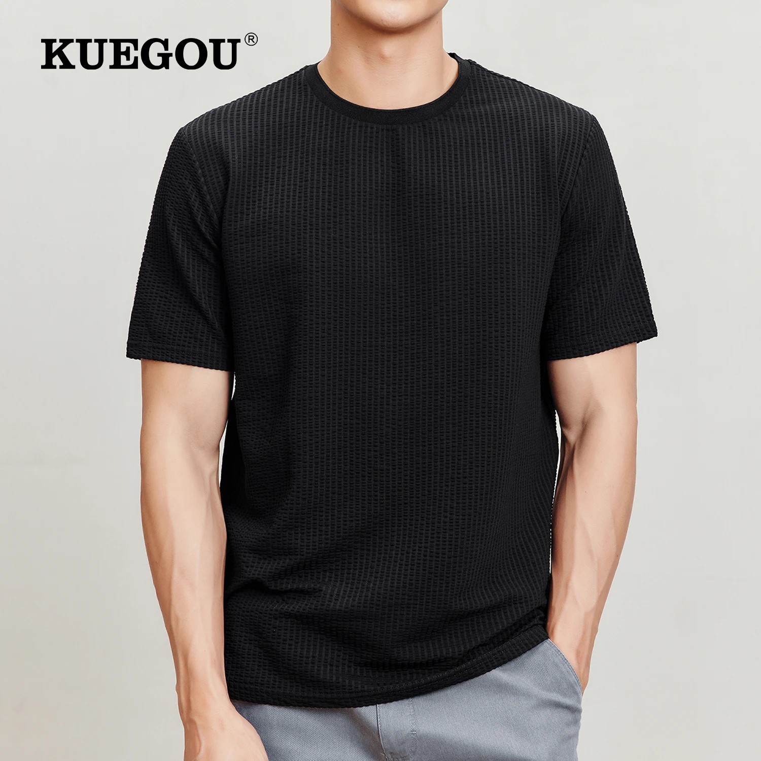 Мужская футболка с коротким рукавом KUEGOU, белая однотонная футболка с круглым вырезом, с коротким рукавом, модель 2022, лето 55029
Мужская футболка с коротким рукавом KUEGOU, белая однотонная футболка с круглым вырезом, с коротким рукавом, модель 2022, лето 55029