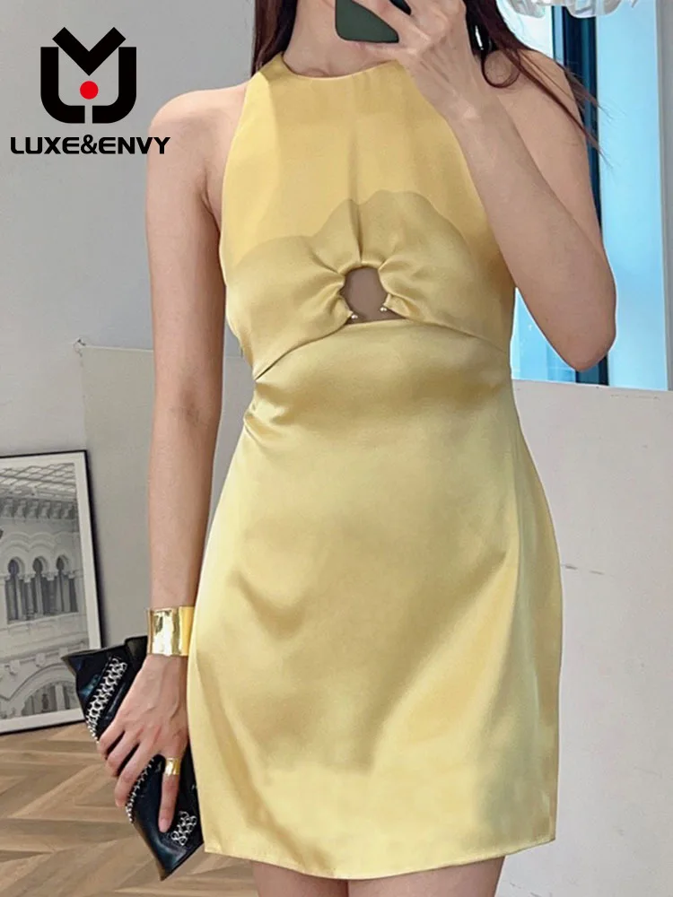 Роскошный и ENVY 2023, магазин покупателей, новинка, атласное шелковое летнее платье, облегающее платье без рукавов с металлическими кольцами, женское осеннее платье 2023 
Роскошный и ENVY 2023, магазин покупателей, новинка, атласное шелковое летнее платье, облегающее платье без рукавов с металлическими кольцами, женское осеннее платье 2023