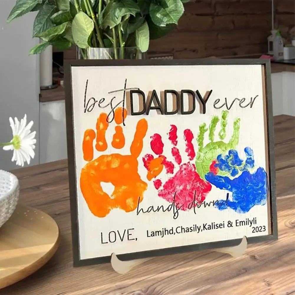 Personalized DIY Handprint Fathers Day Sign Wooden Plaque with Kid's Name Handprint Art Sign Home Decoration Gifts for Dadd M7R0
Personalized DIY Handprint Fathers Day Sign Wooden Plaque with Kid's Name Handprint Art Sign Home Decoration Gifts for Dadd M7R0
