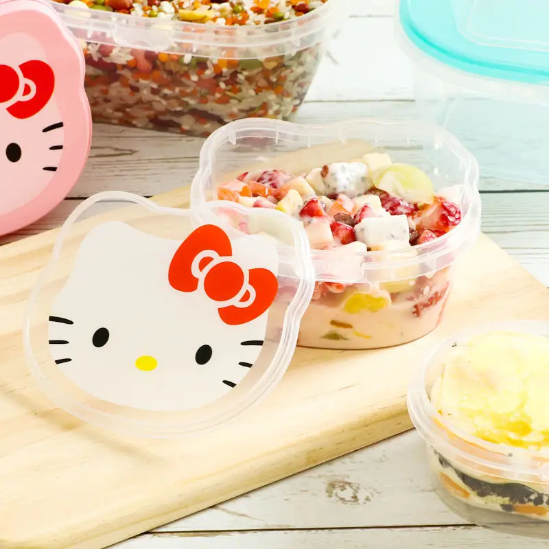 400Ml Kawaii Sanrioed Anime Hello Kitty Transparent Fresh-Keeping Box Fairy Grass Taro Ball Ice Powder Dessert Baking Boxes
400Ml Kawaii Sanrioed Anime Hello Kitty Transparent Fresh-Keeping Box Fairy Grass Taro Ball Ice Powder Dessert Baking Boxes