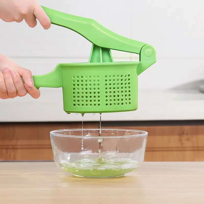 1pc/Pack, Multifunctional Manual Water Squeeze, Vegetable And Fruit Juice Dehydrator
1pc/Pack, Multifunctional Manual Water Squeeze, Vegetable And Fruit Juice Dehydrator