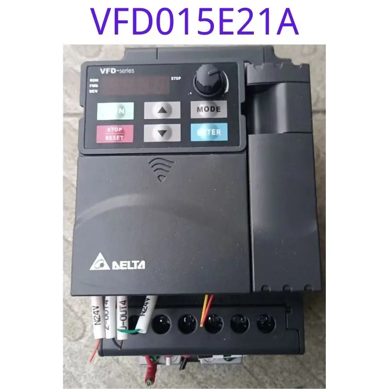 Б/у преобразователь частоты серии E VFD015E21A 220 кВт в протестирован и не имеет повреждений
Б/у преобразователь частоты серии E VFD015E21A 220 кВт в протестирован и не имеет повреждений
