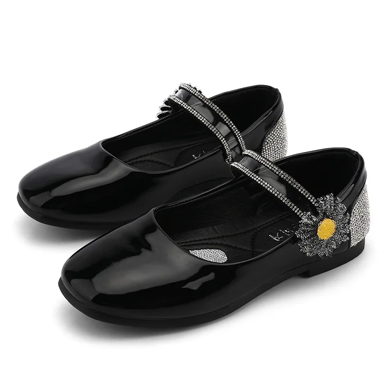 New Spring/Autumn Children Dance Shoes Girls Princess Comfortable Flats Baby Toddler Kids Leather Shoes Student 02
New Spring/Autumn Children Dance Shoes Girls Princess Comfortable Flats Baby Toddler Kids Leather Shoes Student 02