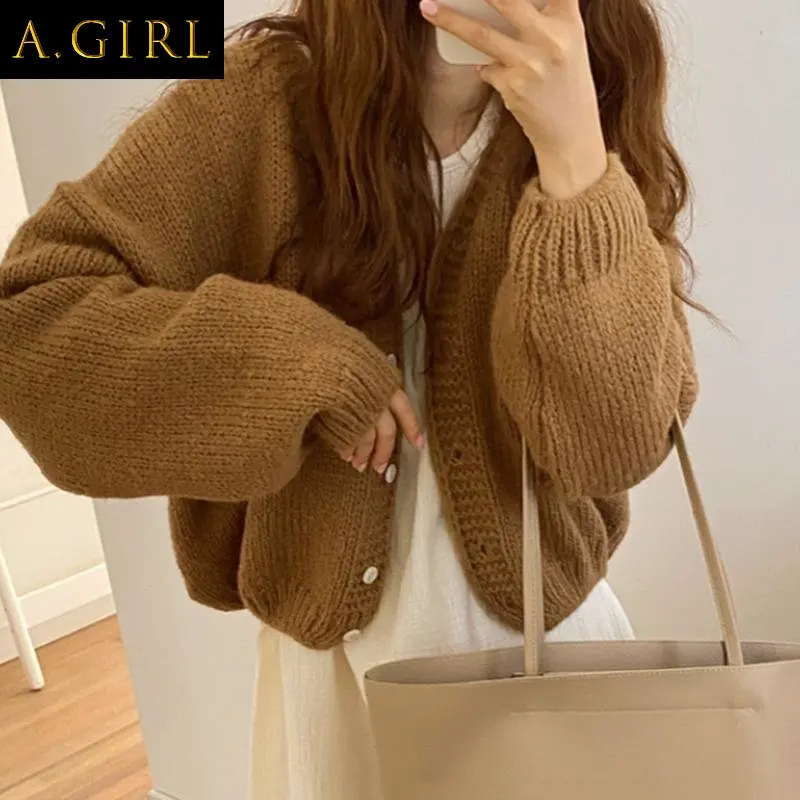 F GIRLS Cardigan Women Cropped Single Breasted Loose Simple Vintage Tender All-match 4 Colors Casual Cozy Autumn Sweaters Chic
F GIRLS Cardigan Women Cropped Single Breasted Loose Simple Vintage Tender All-match 4 Colors Casual Cozy Autumn Sweaters Chic