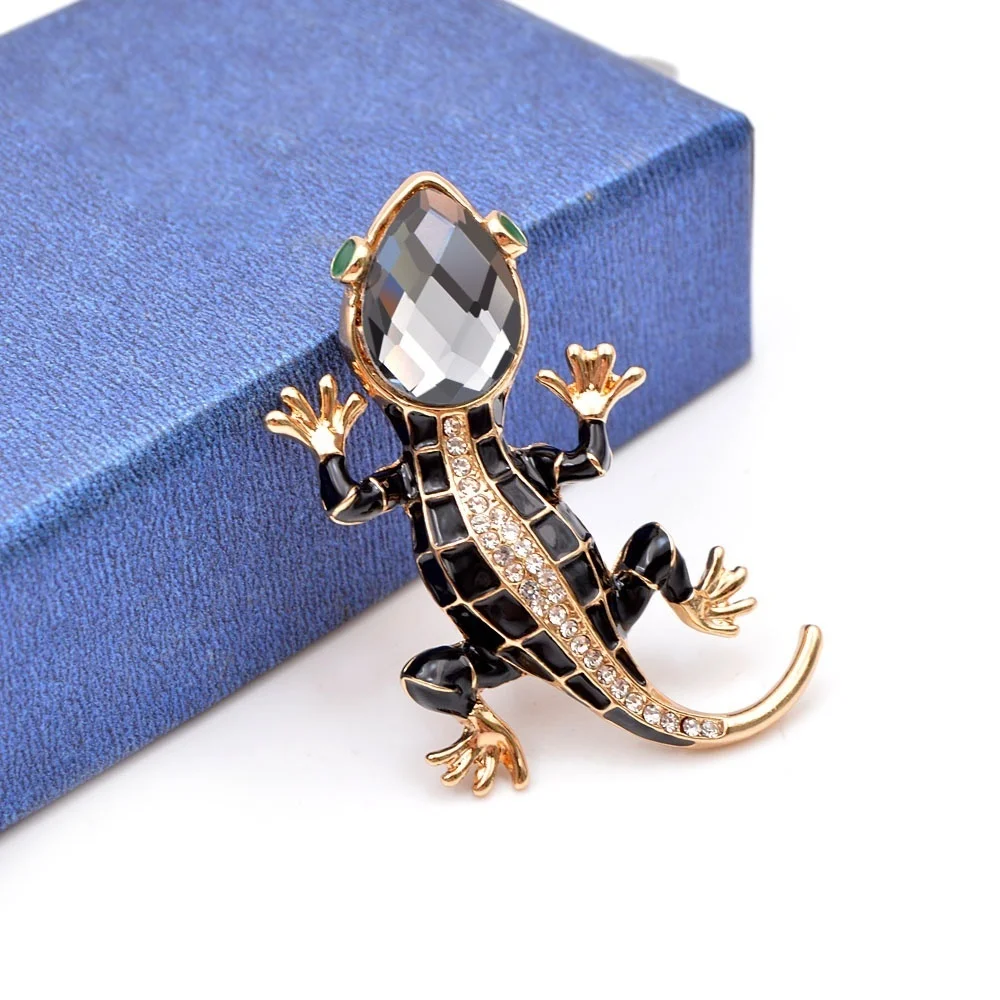 New Luxury Crystal Rhinestone Lizard Brooches for Women Creative Fashion Animal Pins Kids Accessories Shining Jewelry Good Gift
New Luxury Crystal Rhinestone Lizard Brooches for Women Creative Fashion Animal Pins Kids Accessories Shining Jewelry Good Gift