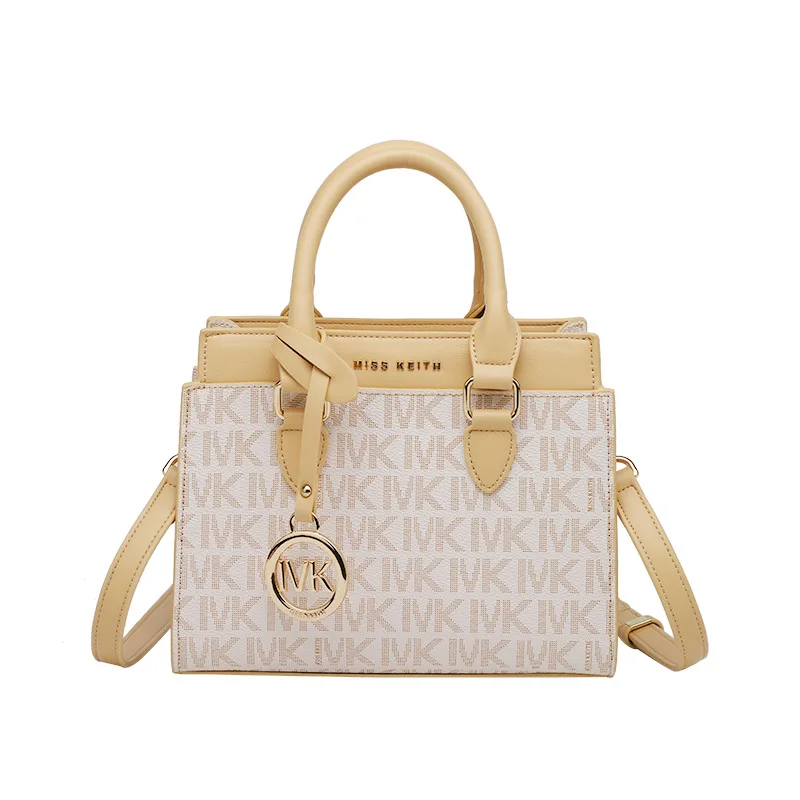 Women's Bag PVC Leather Vintage Signature Totes Retro Fashion Female Handbag Casual Ladies Travel Shoulder Cross-body Bag
Women's Bag PVC Leather Vintage Signature Totes Retro Fashion Female Handbag Casual Ladies Travel Shoulder Cross-body Bag