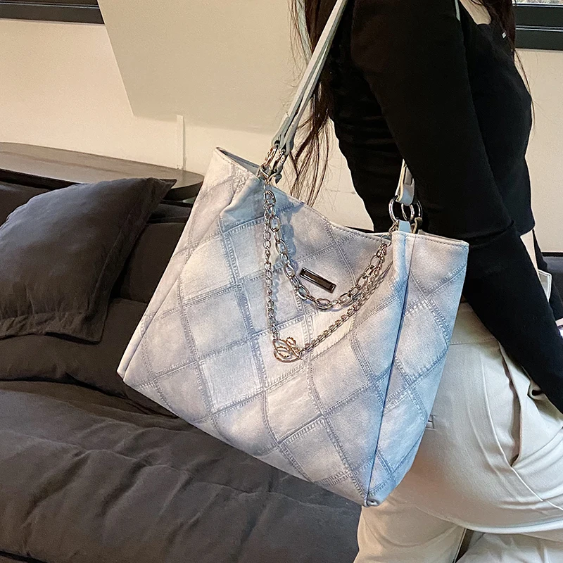 Work Large Capacity Bag 2023 New Women's Bag Fashion Shoulder Bag College Student Tote Bag
Work Large Capacity Bag 2023 New Women's Bag Fashion Shoulder Bag College Student Tote Bag