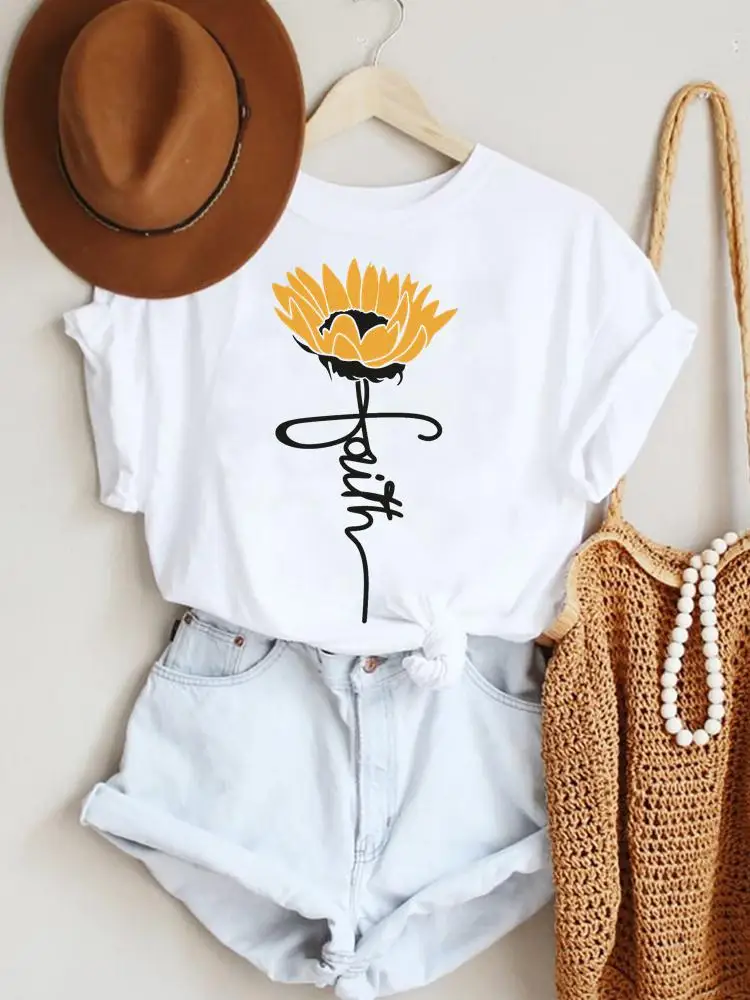 Women Tee Flower 90s Cute Faith Cute Summer Top Clothes Tshirt Female Casual Lady Fashion Short Sleeve O-neck Graphic T-Shirt
Women Tee Flower 90s Cute Faith Cute Summer Top Clothes Tshirt Female Casual Lady Fashion Short Sleeve O-neck Graphic T-Shirt