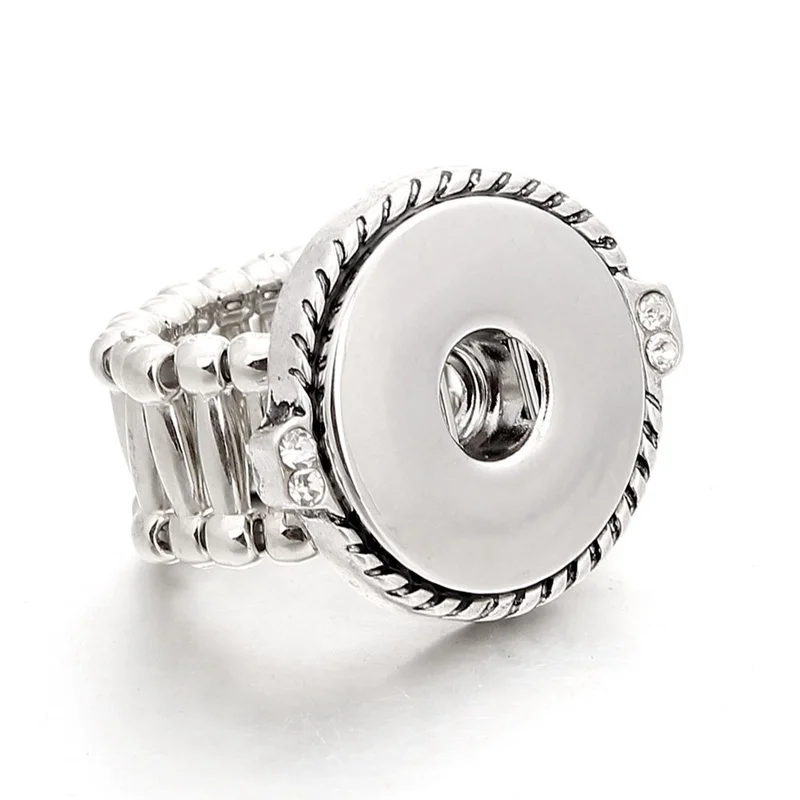 New Fashion DIY Button Ring for Couples Romantic Love Token Jewelry Party Club Can Be Exchanged Button Charm Ring Wholesale
New Fashion DIY Button Ring for Couples Romantic Love Token Jewelry Party Club Can Be Exchanged Button Charm Ring Wholesale