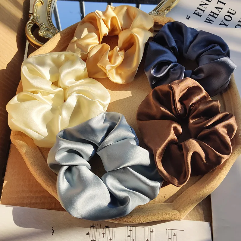 100% Pure Silk Scrunchies for Women Girls Scrunchy Rubber Bands Elastic Hair Ties Ponytail Holder 19 Momme 6CM Hair Accessories
100% Pure Silk Scrunchies for Women Girls Scrunchy Rubber Bands Elastic Hair Ties Ponytail Holder 19 Momme 6CM Hair Accessories