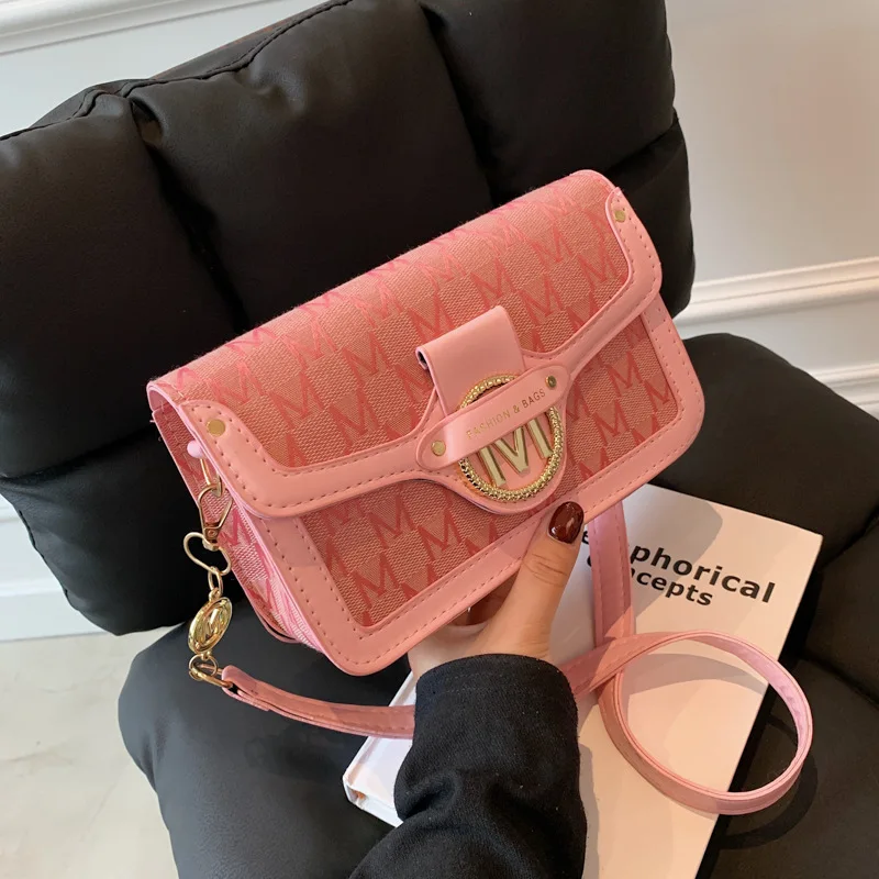Designer Fashion Ladies Shoulder Bag Cross-body Shoulder Bag Elegant Vintage PU Square Bag Bamboo Handbags For Women 2022
Designer Fashion Ladies Shoulder Bag Cross-body Shoulder Bag Elegant Vintage PU Square Bag Bamboo Handbags For Women 2022