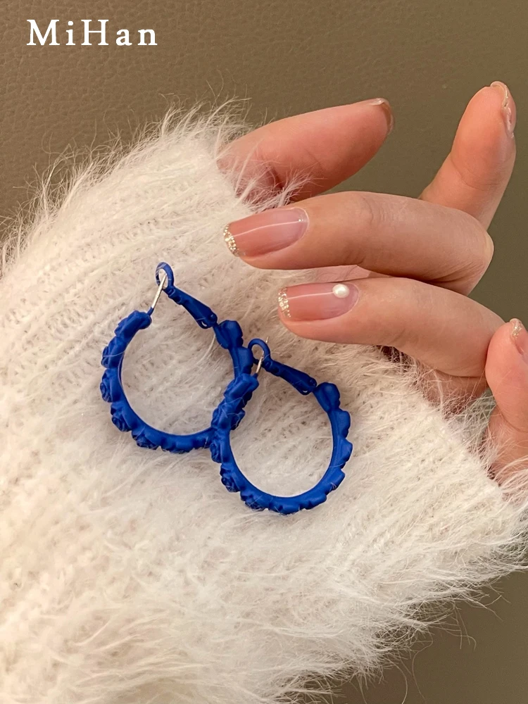 Mihan S925 needle Women Jewelry Hoop Earrings 2022 New Trend Round Circle Blue Flower Drop Earrings For Women Party Gifts
Mihan S925 needle Women Jewelry Hoop Earrings 2022 New Trend Round Circle Blue Flower Drop Earrings For Women Party Gifts