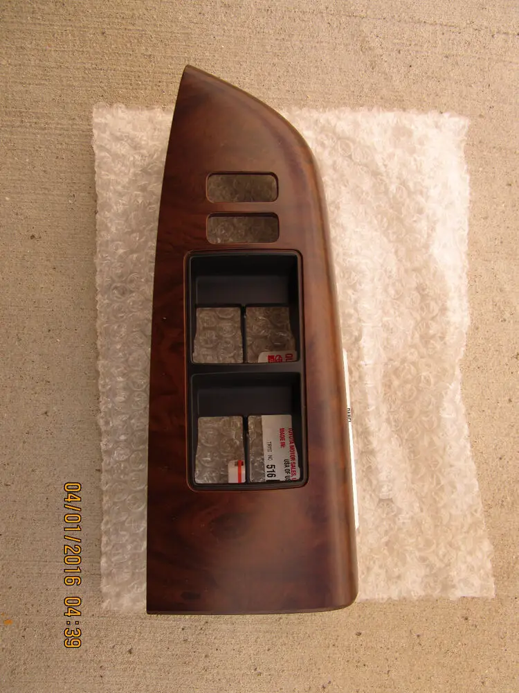 For 07 - 13 TOYOTA TUNDRA MASTER POWER WINDOW SWITCH BEZEL TRIM OEM WOODGRAIN NEW
For 07 - 13 TOYOTA TUNDRA MASTER POWER WINDOW SWITCH BEZEL TRIM OEM WOODGRAIN NEW