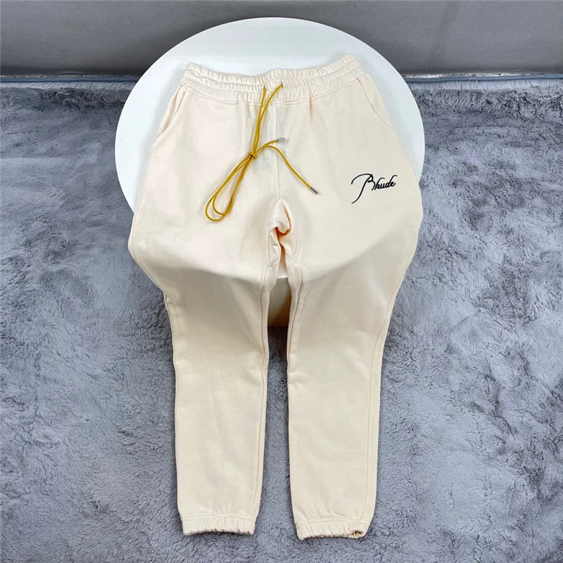 Luxury Brand high quality Stand Collar Half Zipper Sweatshirts Men Women Top Version Embroidered RHUDE Hoodie Loose Pullover
Luxury Brand high quality Stand Collar Half Zipper Sweatshirts Men Women Top Version Embroidered RHUDE Hoodie Loose Pullover