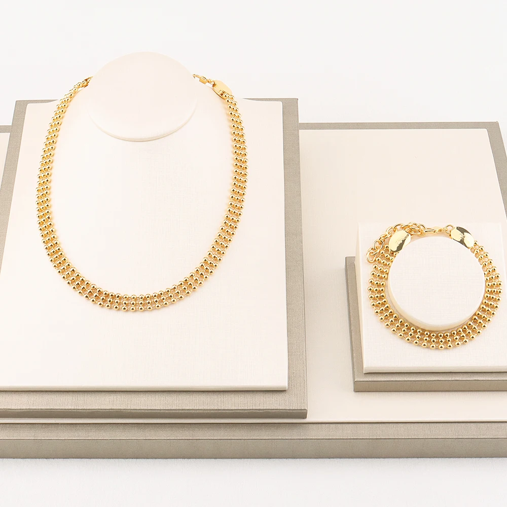 New Trendy Jewelry Sets for Women Copper Hoop Bracelet Geometric Metal Necklace Ladies 2 Piece Set Gifts Wedding Party
New Trendy Jewelry Sets for Women Copper Hoop Bracelet Geometric Metal Necklace Ladies 2 Piece Set Gifts Wedding Party