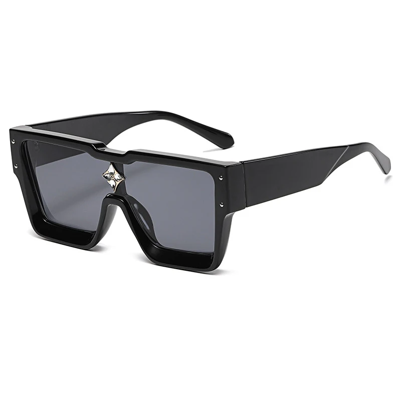 Fashion integral large frame sunglasses for women Sunshades for men and women Luxury chameleon
Fashion integral large frame sunglasses for women Sunshades for men and women Luxury chameleon