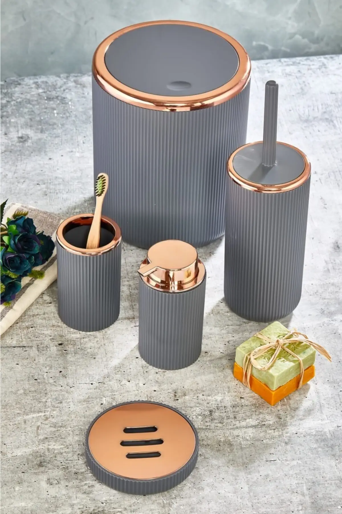 Gray Color 5 Piece Bathroom Set-Sturdy and Durable-Special Design Durable Material
Gray Color 5 Piece Bathroom Set-Sturdy and Durable-Special Design Durable Material