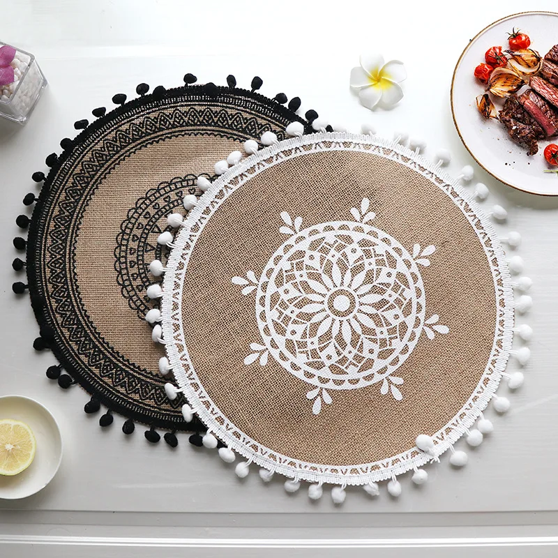 Tassels Placemat Straw Woven Cotton Linen Heat-Insulating Creative Home Desktop Decoration Cups Mats Photographic Prop New
Tassels Placemat Straw Woven Cotton Linen Heat-Insulating Creative Home Desktop Decoration Cups Mats Photographic Prop New