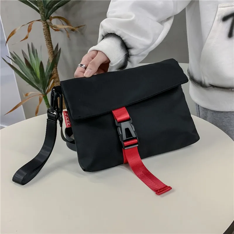 Black Crossbody Bag Fashion Men Shoulder Small Square Bags Nylon Solid Color Flap Messenger Bag Unisex Travel Phone PouchJ21
Black Crossbody Bag Fashion Men Shoulder Small Square Bags Nylon Solid Color Flap Messenger Bag Unisex Travel Phone PouchJ21