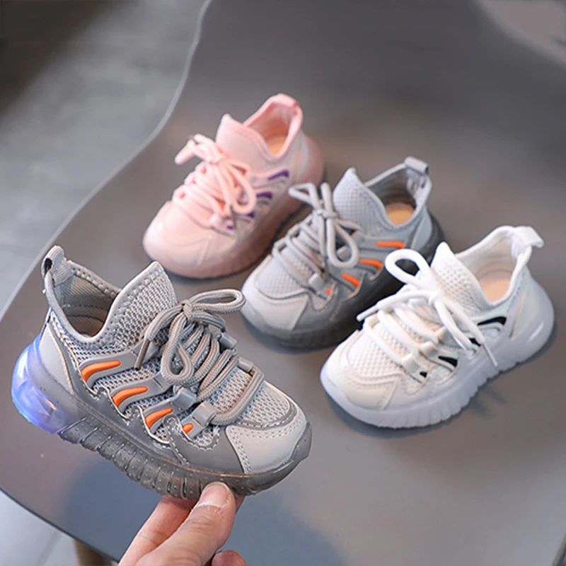 2023 New Fashion Sneakers Kid LED Toddler Sneakers Flashing Lights Children Luminous Shoes Boys Girls Sport Running Shoes
2023 New Fashion Sneakers Kid LED Toddler Sneakers Flashing Lights Children Luminous Shoes Boys Girls Sport Running Shoes