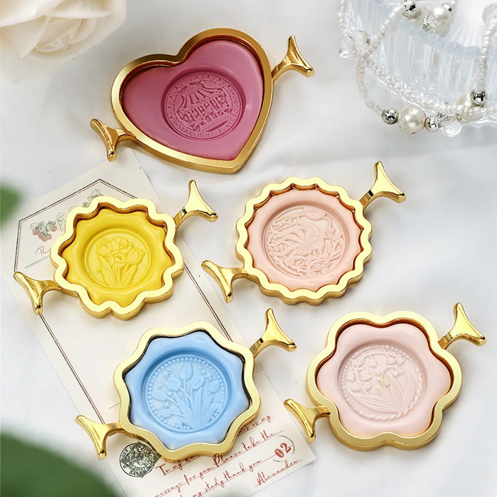 Wax Seal Stamp Shape Fixer Metal Sealing Wax Molds Holder for DIY Tools Invitation Greeting Card Wedding Seals Styling Design
Wax Seal Stamp Shape Fixer Metal Sealing Wax Molds Holder for DIY Tools Invitation Greeting Card Wedding Seals Styling Design