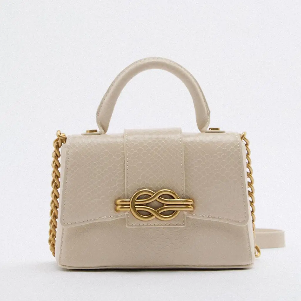 2022 PU Brand Women's Animal Print Mini Messenger Bag Fashion Handbag Trendy For Females
2022 PU Brand Women's Animal Print Mini Messenger Bag Fashion Handbag Trendy For Females