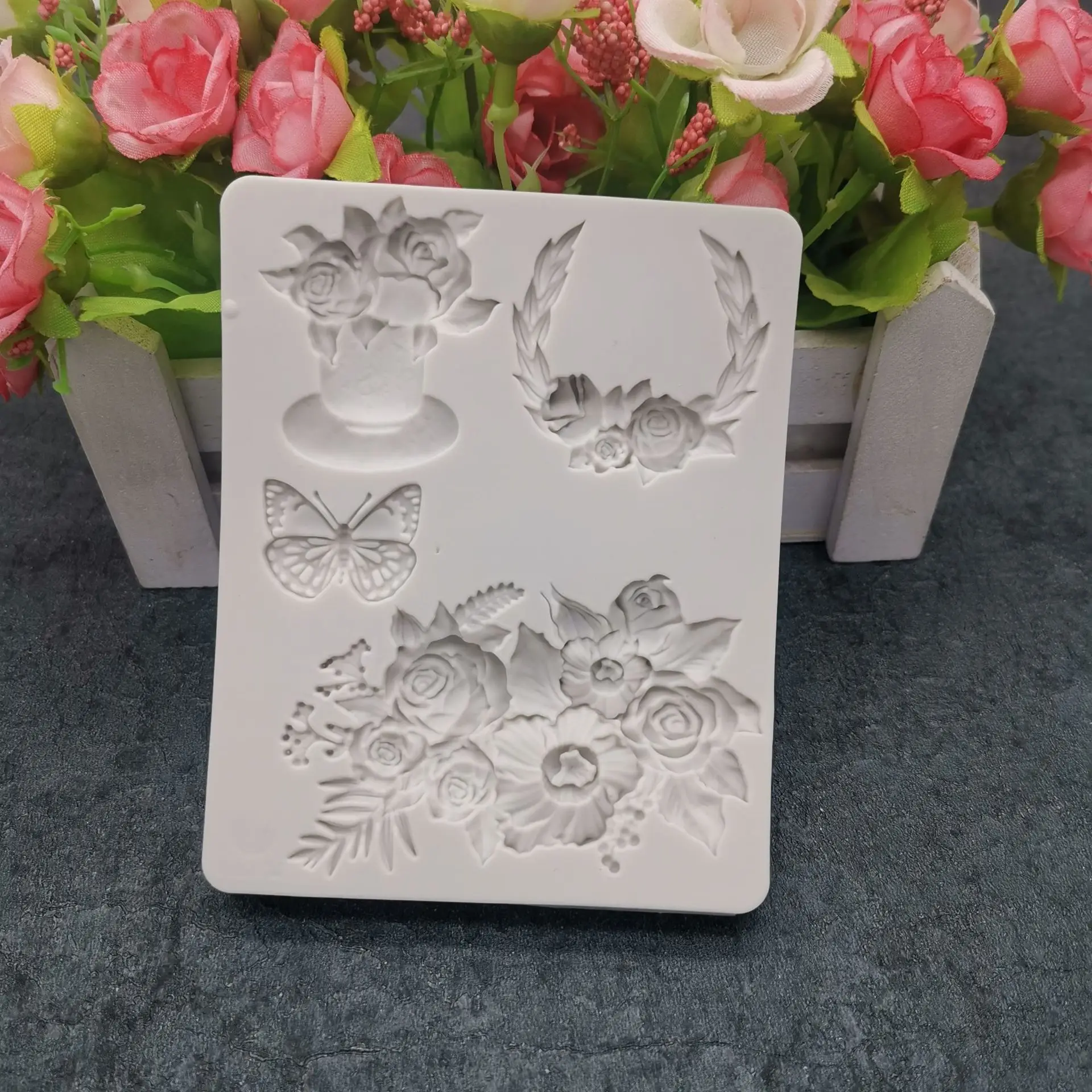 Rose Butterfly Silicone Epoxy Mold Cement Moldes De Silicona Para Cemento Stampi in Silicone Uv Resin Silikonform 3D Wall Panel
Rose Butterfly Silicone Epoxy Mold Cement Moldes De Silicona Para Cemento Stampi in Silicone Uv Resin Silikonform 3D Wall Panel