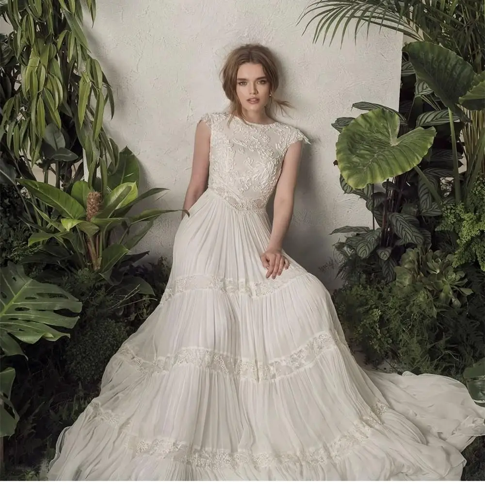 Bohemian Wedding Dress Pleat A-line Open Back O-neck Lace Appliques Simple Bridal Gowns For Women Elegant Vestido De Novia
Bohemian Wedding Dress Pleat A-line Open Back O-neck Lace Appliques Simple Bridal Gowns For Women Elegant Vestido De Novia