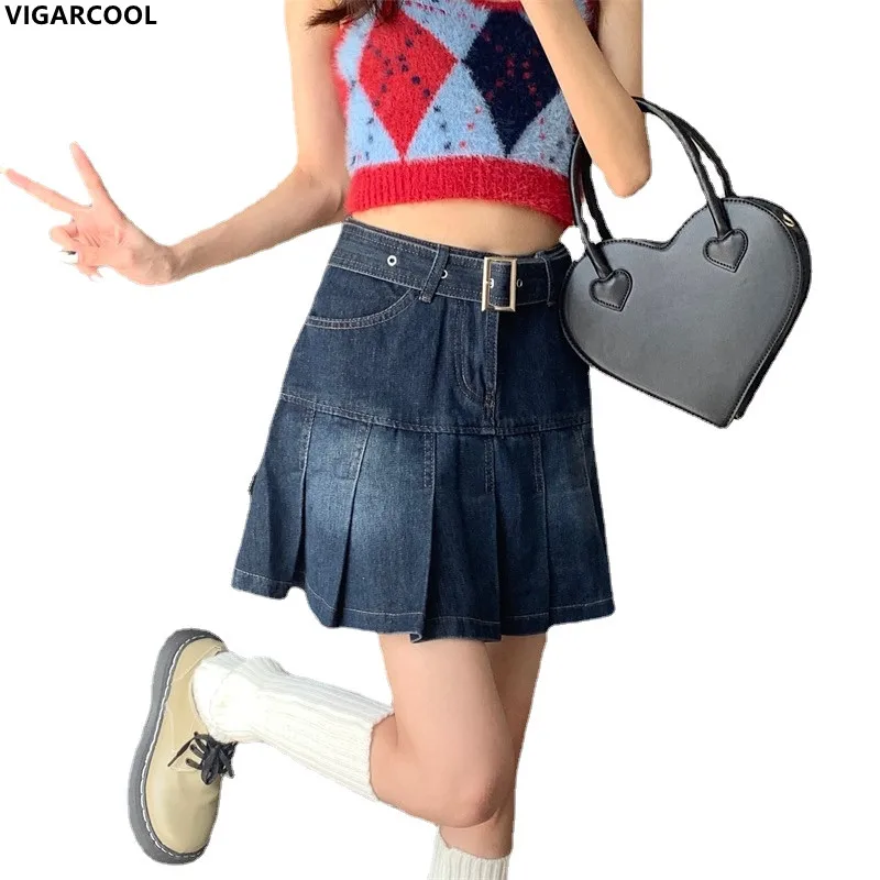 Retro Temperament denim Skirt Women 2022 New Summer denim Skirt design pleated high waist thin bag hip sexy preppy short Skirt
Retro Temperament denim Skirt Women 2022 New Summer denim Skirt design pleated high waist thin bag hip sexy preppy short Skirt