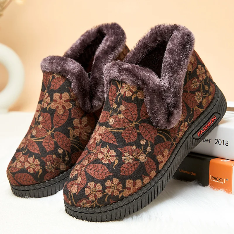 Женские хлопковые ботинки для среднего и пожилого возраста, хлопковые ботинки с флисовой подкладкой, Утепленная обувь, модные хлопковые ботинки ручной работы в китайском стиле 
Женские хлопковые ботинки для среднего и пожилого возраста, хлопковые ботинки с флисовой подкладкой, Утепленная обувь, модные хлопковые ботинки ручной работы в китайском стиле