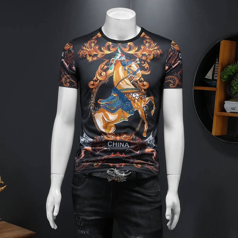 2022 Summer Ice Silk T-shirt for Men's Luxury Hot Drill Vintage Short Sleeve Slim Tshirts Streetwear O-neck Tops Tees Breathable
2022 Summer Ice Silk T-shirt for Men's Luxury Hot Drill Vintage Short Sleeve Slim Tshirts Streetwear O-neck Tops Tees Breathable