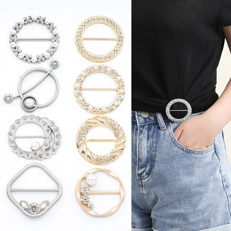 1Pc Shirt Corner Knotted Buttons Hem Waist Knotted Pearl Button T-Shirt Silk Scarf Fashion Decorative Fixed Buckle Accessories 
1Pc Shirt Corner Knotted Buttons Hem Waist Knotted Pearl Button T-Shirt Silk Scarf Fashion Decorative Fixed Buckle Accessories