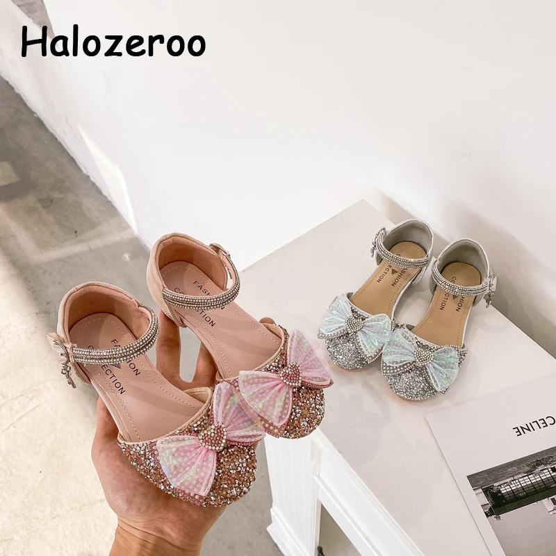 2022 Spring Kids Bow Princess Shoes Baby Girls Rhinestone Shoes Children Brand Dress Heels Black Fashion Shoes Dance Mary Jane
2022 Spring Kids Bow Princess Shoes Baby Girls Rhinestone Shoes Children Brand Dress Heels Black Fashion Shoes Dance Mary Jane