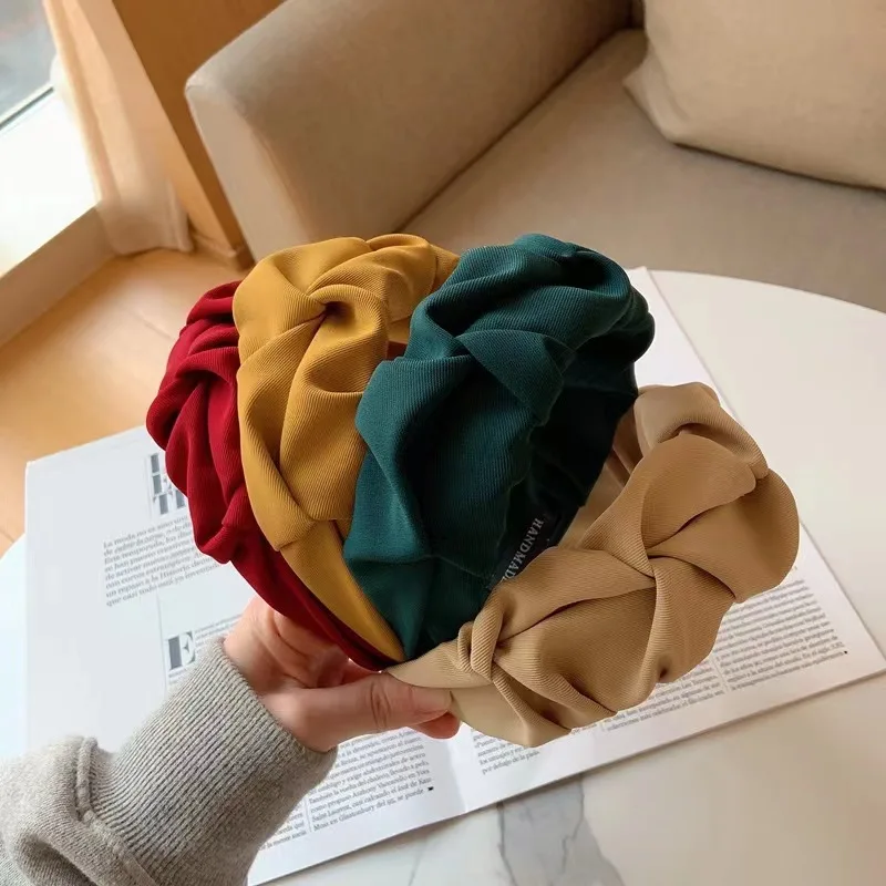 1PC Women Wide-brim Ruched Headband Solid Color Face Wash Hair Hoop Headband Trend Cloth Scrunchies Hair Wear Female Hair Access
1PC Women Wide-brim Ruched Headband Solid Color Face Wash Hair Hoop Headband Trend Cloth Scrunchies Hair Wear Female Hair Access