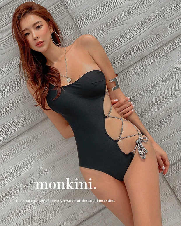 Sexy Hollow Out Beaterful Back One Shoulder Bikini Black One Piece Swimsuit
Sexy Hollow Out Beaterful Back One Shoulder Bikini Black One Piece Swimsuit