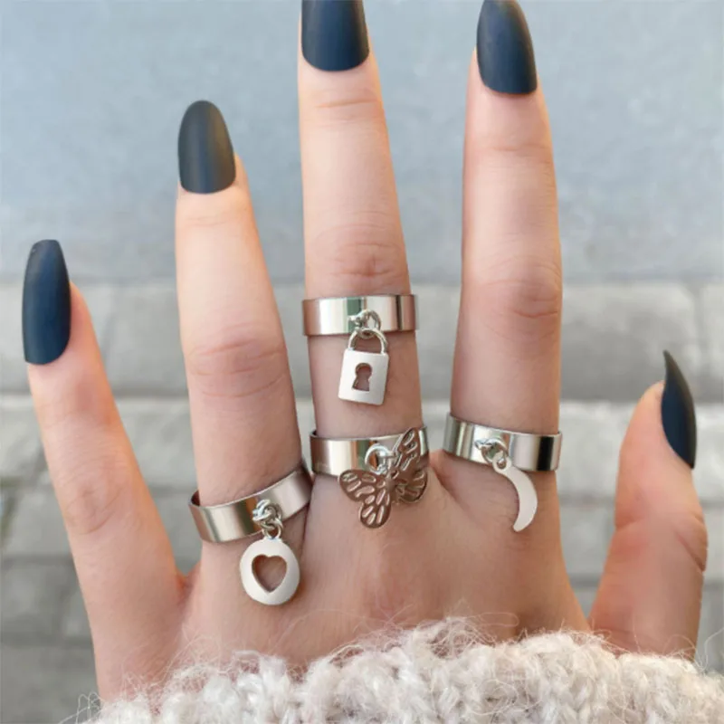Butterfly Ring Set Punk Silver Color Moon Star Knuckle Rings for women Finger Ring 4 PCS Ring Set Best Selling
Butterfly Ring Set Punk Silver Color Moon Star Knuckle Rings for women Finger Ring 4 PCS Ring Set Best Selling
