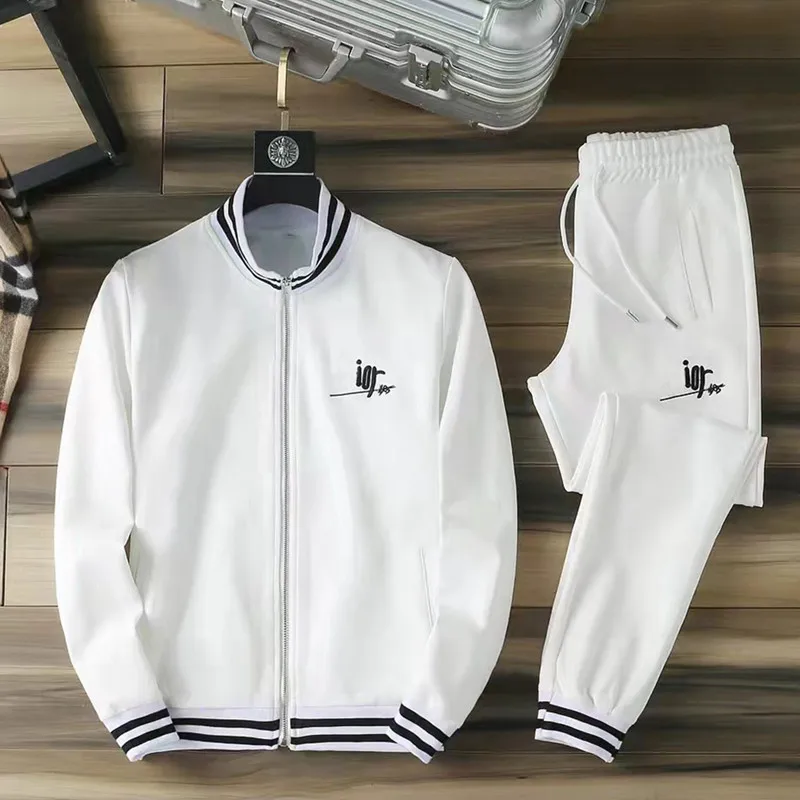 high quality European Roman cotton casual sportswear set men 2022 autumn D home fashion two-piece set large size goods tide
high quality European Roman cotton casual sportswear set men 2022 autumn D home fashion two-piece set large size goods tide