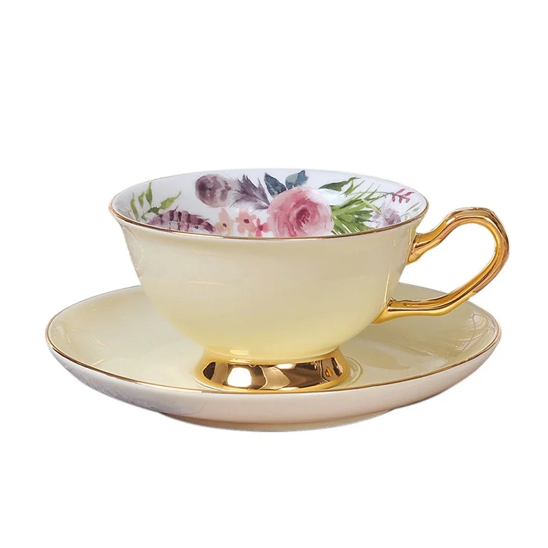 1Piece Bone china Coffee Cups &Saucer Set Exquisite Gold Tea Water Cups Beautiful Flower Teacup Ceramic Kitchen Accessories
1Piece Bone china Coffee Cups &Saucer Set Exquisite Gold Tea Water Cups Beautiful Flower Teacup Ceramic Kitchen Accessories