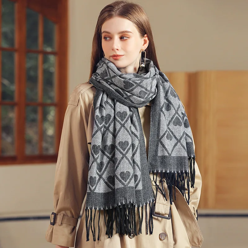 Woman Luxury Classical Plaid Heart Imitated Cashmere Thick Warm Long Scarf Shawl With Tassel Winter Ladies Pashmina
Woman Luxury Classical Plaid Heart Imitated Cashmere Thick Warm Long Scarf Shawl With Tassel Winter Ladies Pashmina