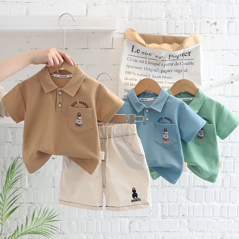 2023 Summer Kids Toddler Boy Clothing Set Cartoon Rabbit Short Sleeve POLO Shirt Cotton Shorts Suit Infant Baby Boy Outfit Set 
2023 Summer Kids Toddler Boy Clothing Set Cartoon Rabbit Short Sleeve POLO Shirt Cotton Shorts Suit Infant Baby Boy Outfit Set