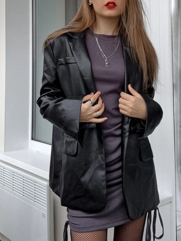 Colorfaith/Новинка 2021 года; Сезон осень-зима; Женские кожаные куртки; Верхняя одежда; Уличные винтажные топы из искусственной кожи; JK21741
Colorfaith/Новинка 2021 года; Сезон осень-зима; Женские кожаные куртки; Верхняя одежда; Уличные винтажные топы из искусственной кожи; JK21741