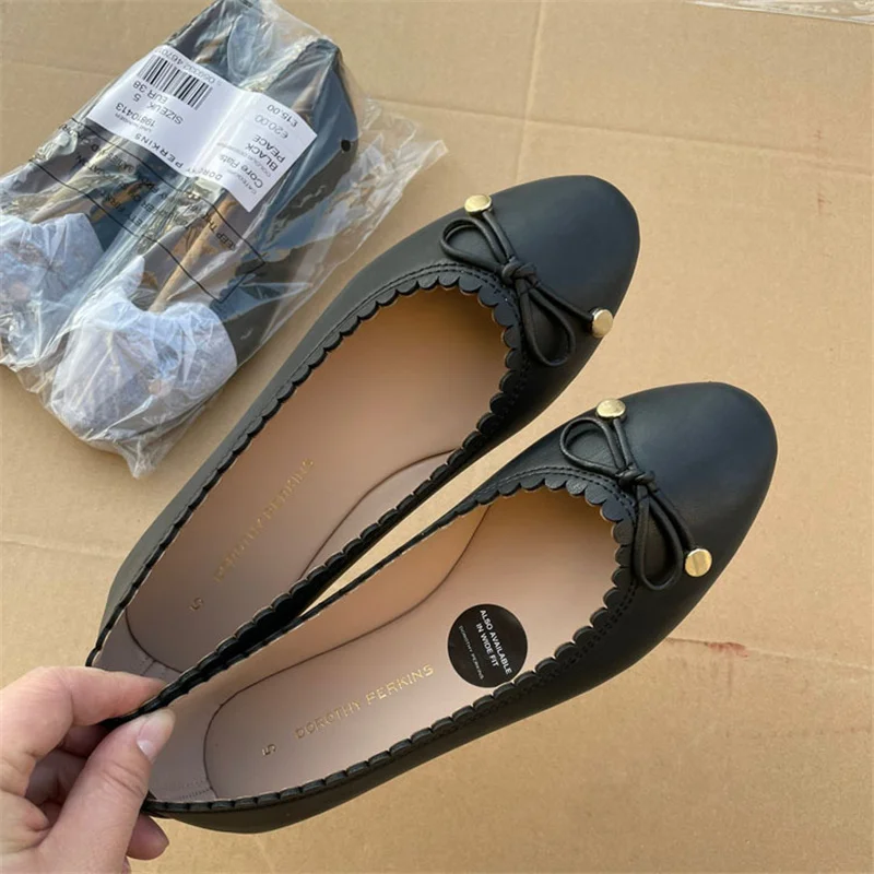 Туфли женские на плоской подошве с бантом, размеры 36-41 
Туфли женские на плоской подошве с бантом, размеры 36-41