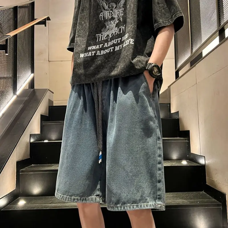Classic Denim Shorts Men Summer Thin Korean Trend Straight Knee-length Five-point Shorts Brand Clothing Jeans Shorts Y94
Classic Denim Shorts Men Summer Thin Korean Trend Straight Knee-length Five-point Shorts Brand Clothing Jeans Shorts Y94