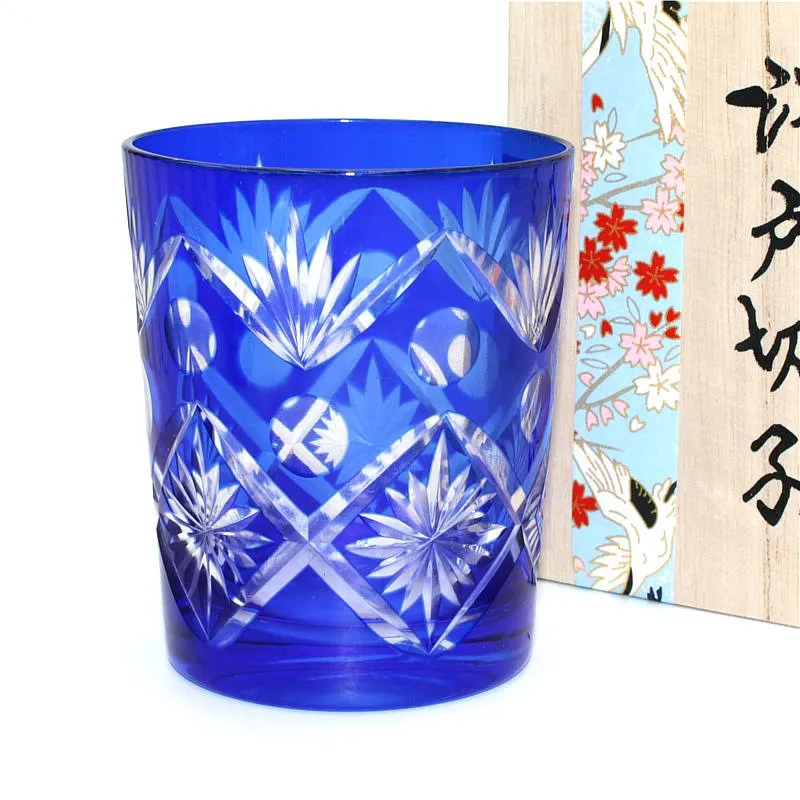 Japanese Edo Kiriko crystal glass blue whiskey glass artisan hand-carved nitrate daily gift
Japanese Edo Kiriko crystal glass blue whiskey glass artisan hand-carved nitrate daily gift