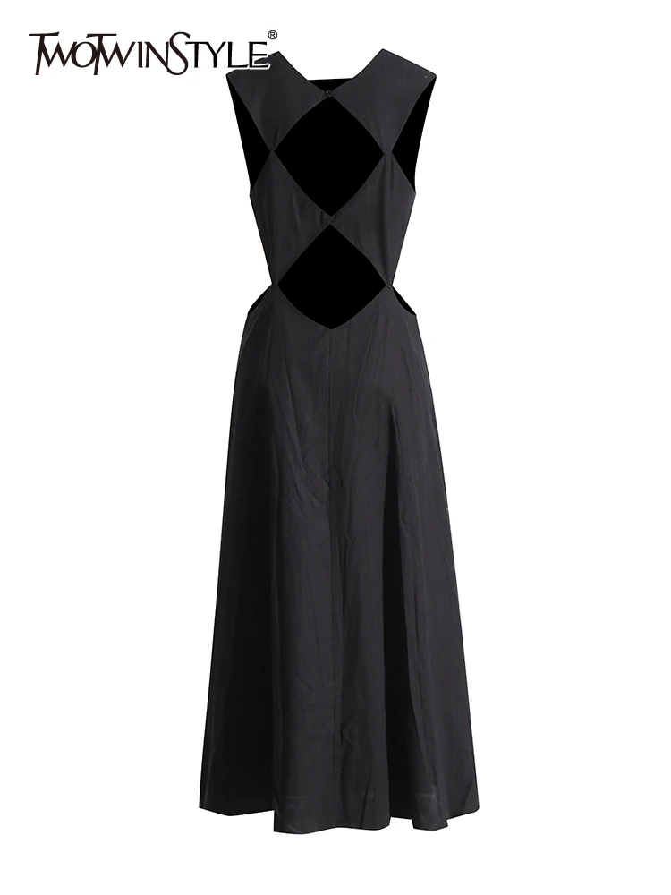 TWOTWINSTYLE Hollow Out Dresses For Women Round Neck Sleeveless High Waist Folds Elegant Dress Female Fashion Style Clothing New 
TWOTWINSTYLE Hollow Out Dresses For Women Round Neck Sleeveless High Waist Folds Elegant Dress Female Fashion Style Clothing New