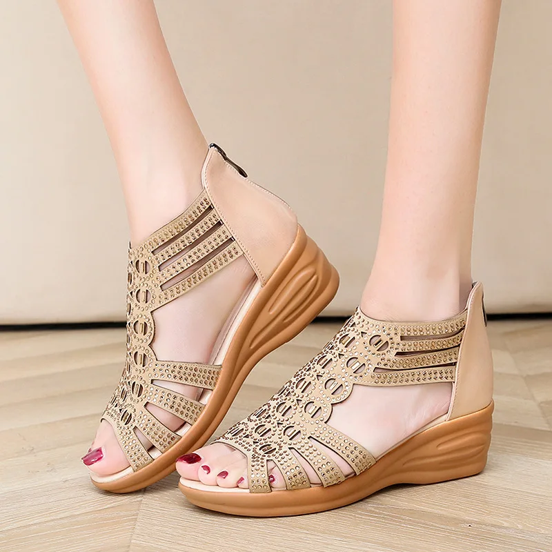 2022 Summer Large Size Female Sandal Med Clogs Wedge Black Shoes for Women High Heels Open Toe Big Girls Medium Platform Beige H
2022 Summer Large Size Female Sandal Med Clogs Wedge Black Shoes for Women High Heels Open Toe Big Girls Medium Platform Beige H