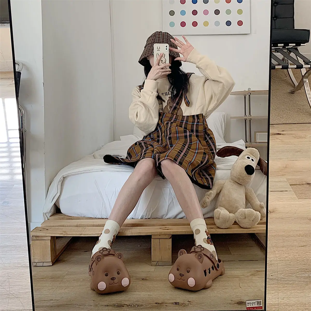 Female Summer New Creative Three-Dimensional Cute Bear Baotou EVA Slippers Wearing Cartoon Soft MOE Thick Bottom Deodorant Shoes
Female Summer New Creative Three-Dimensional Cute Bear Baotou EVA Slippers Wearing Cartoon Soft MOE Thick Bottom Deodorant Shoes